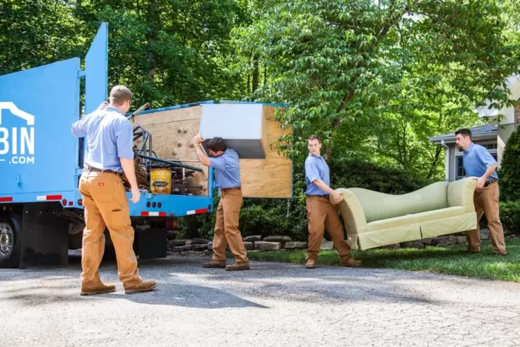 Residential Junk Removal in Toronto Residential Junk Removal in Toronto